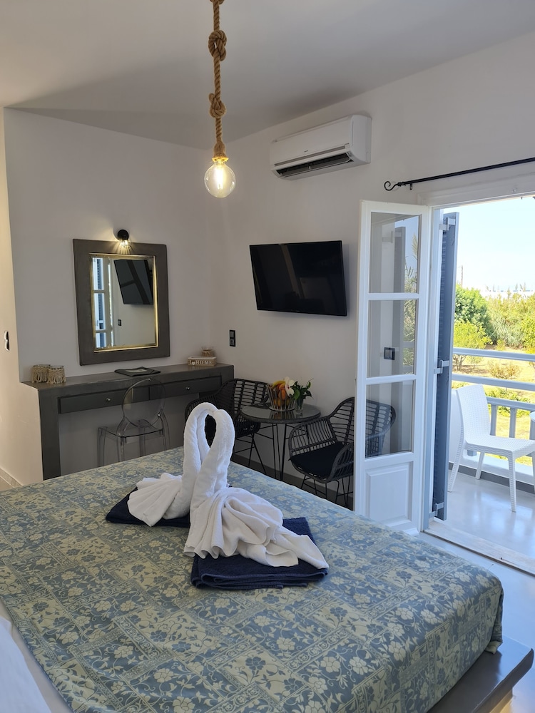 Chambre Double Supérieure, 1 très grand lit, vue mer