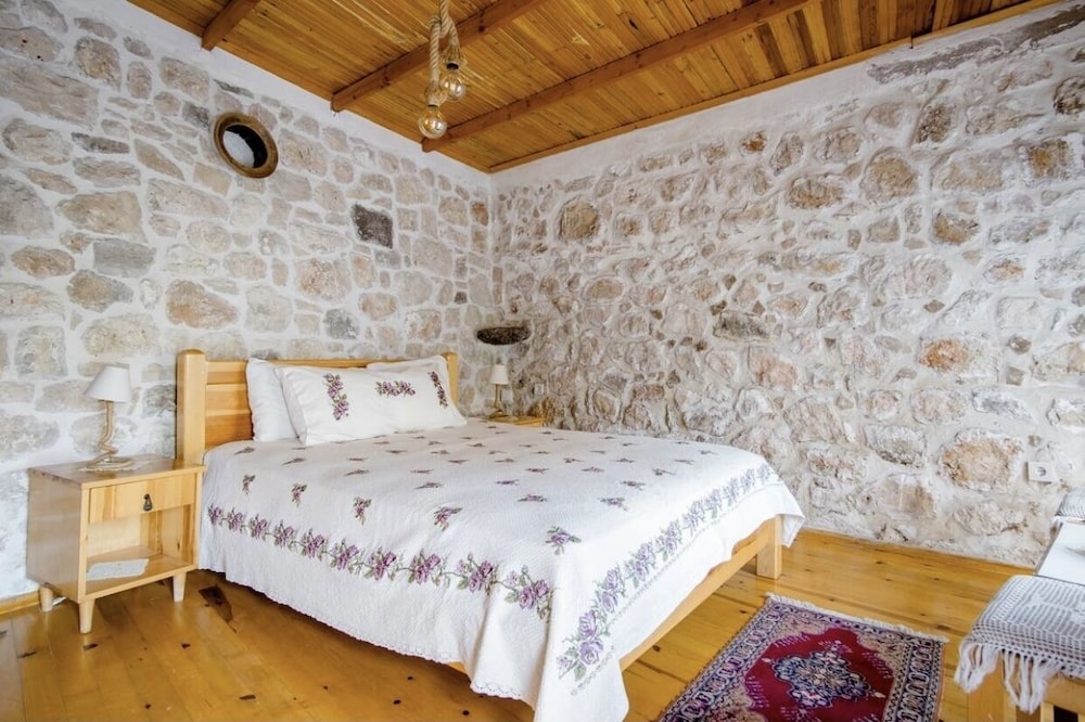 Superior Double Room, Garden View