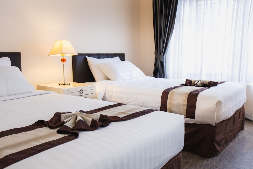 Superior Suite Twin - Photo 5