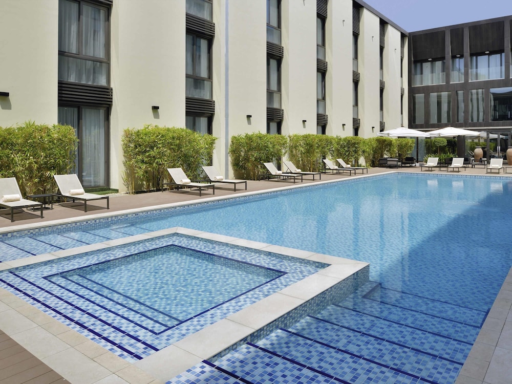 Residence Studio with 1 King Bed or 2 Twin beds , City Side