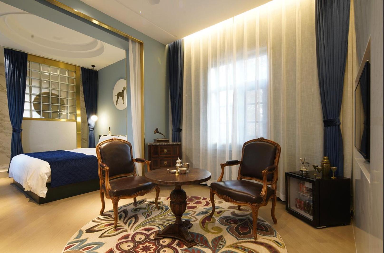 Suite photo 1