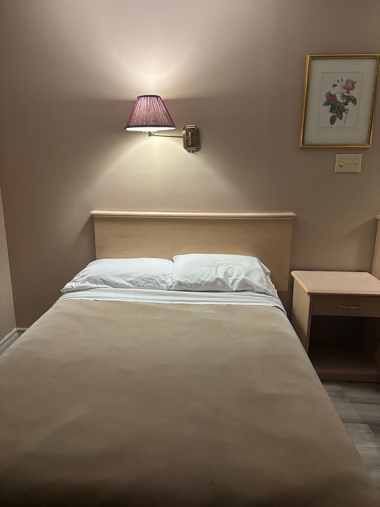 Standard Room photo 1
