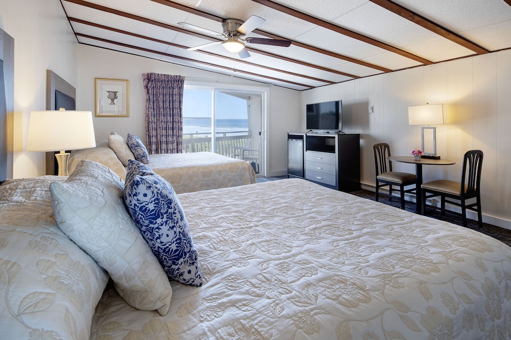 Room, 2 Double Beds, Balcony, Ocean View