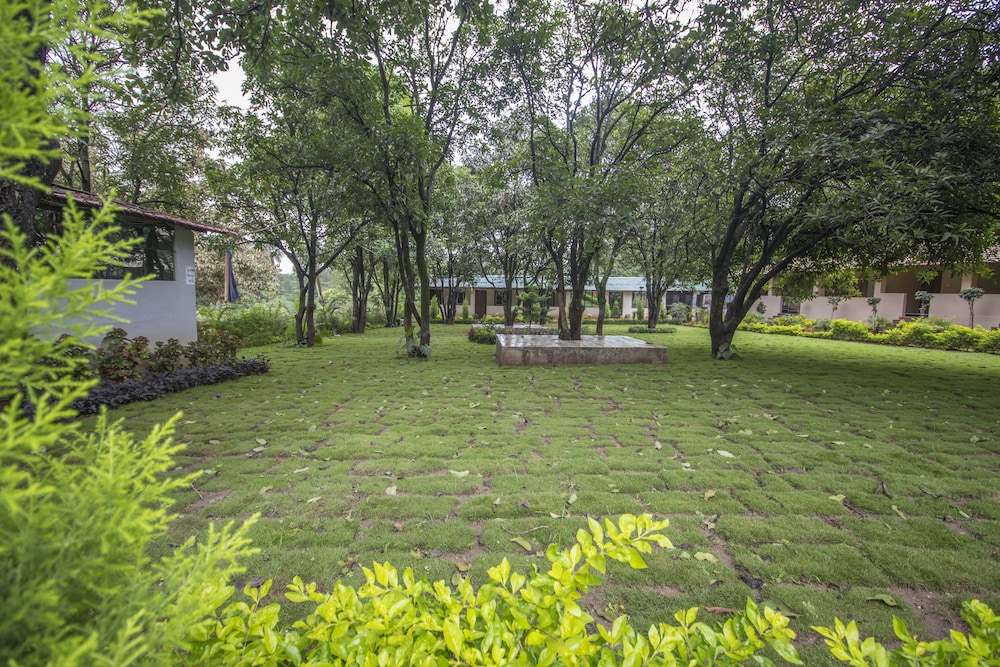 Honeymoon Room, Garden View photo 2