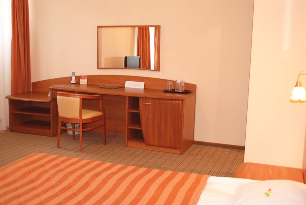 Comfort Double or Twin Room, 1 Bedroom photo 2