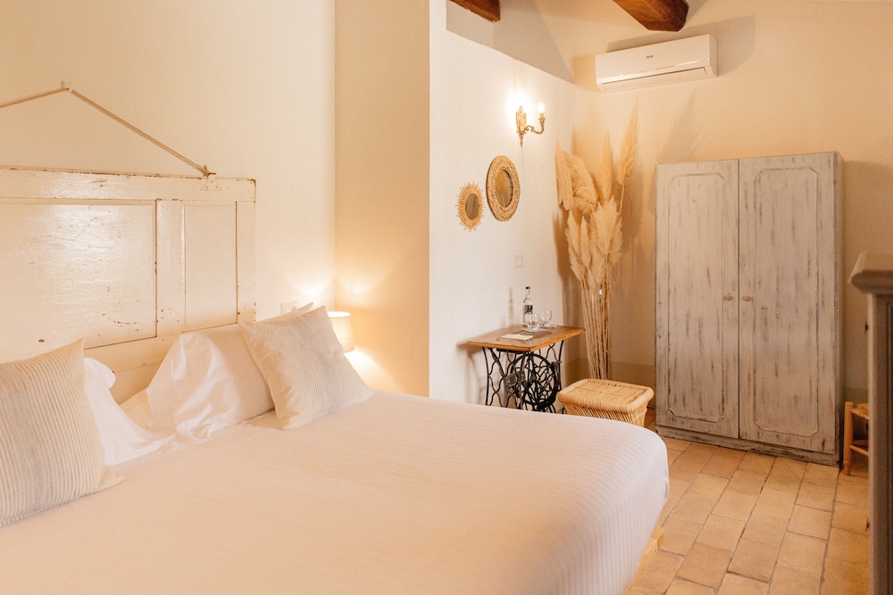 Deluxe Double Room, Garden View photo 1