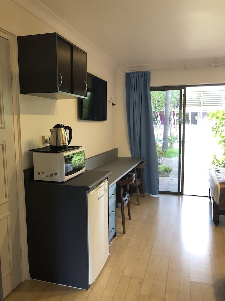 Standard Twin Room, Balcony photo 3