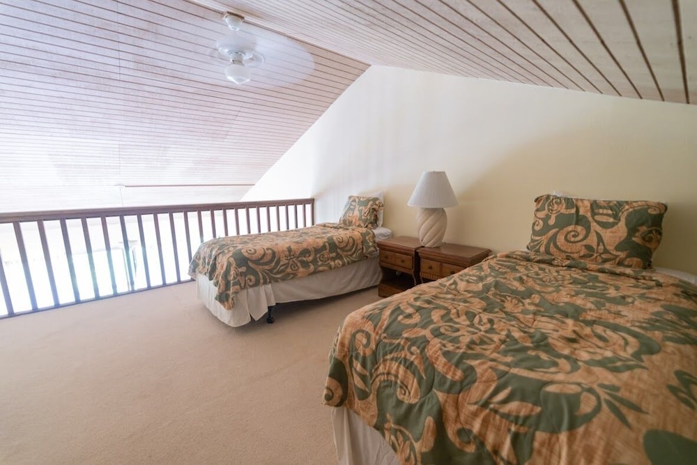 Condo, 1 Bedroom photo 2