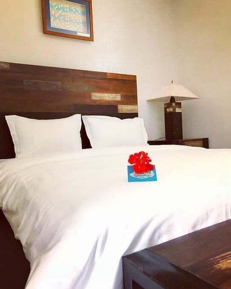Comfort Bungalow, 1 Queen Bed, Accessible, Bay View photo 1