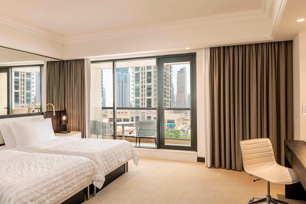 Deluxe Room, 2 Twin Beds, Smoking, Balcony (Balcony)