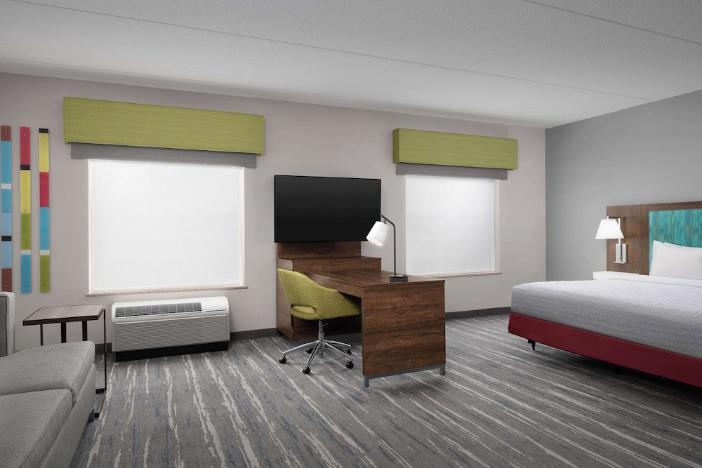 Studio Suite, 1 King Bed, Accessible (Mobility/Hearing, Bath Tub) - Photo 2