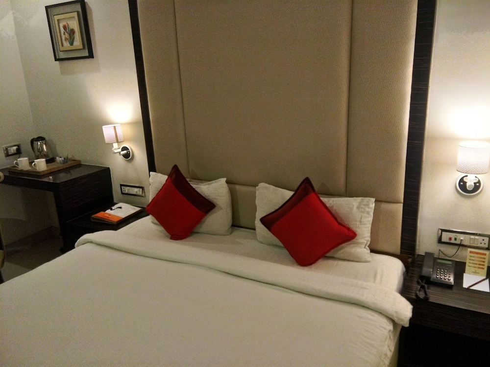 Landmark Suite
