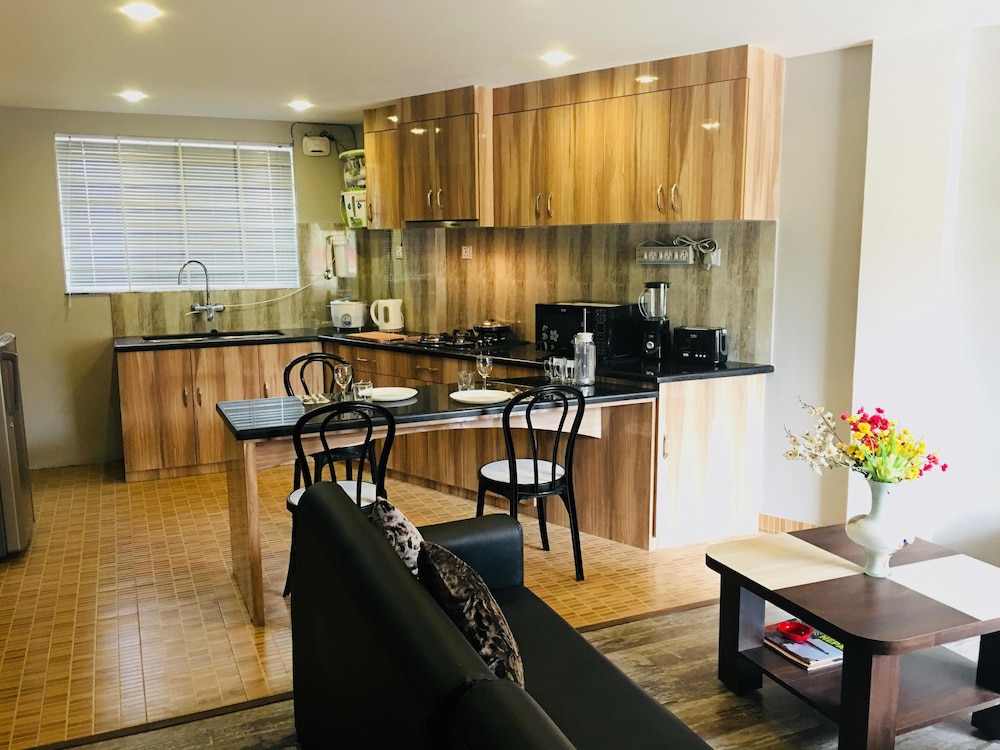 Deluxe Apartment, 1 King Bed, Accessible, Non Smoking photo 3