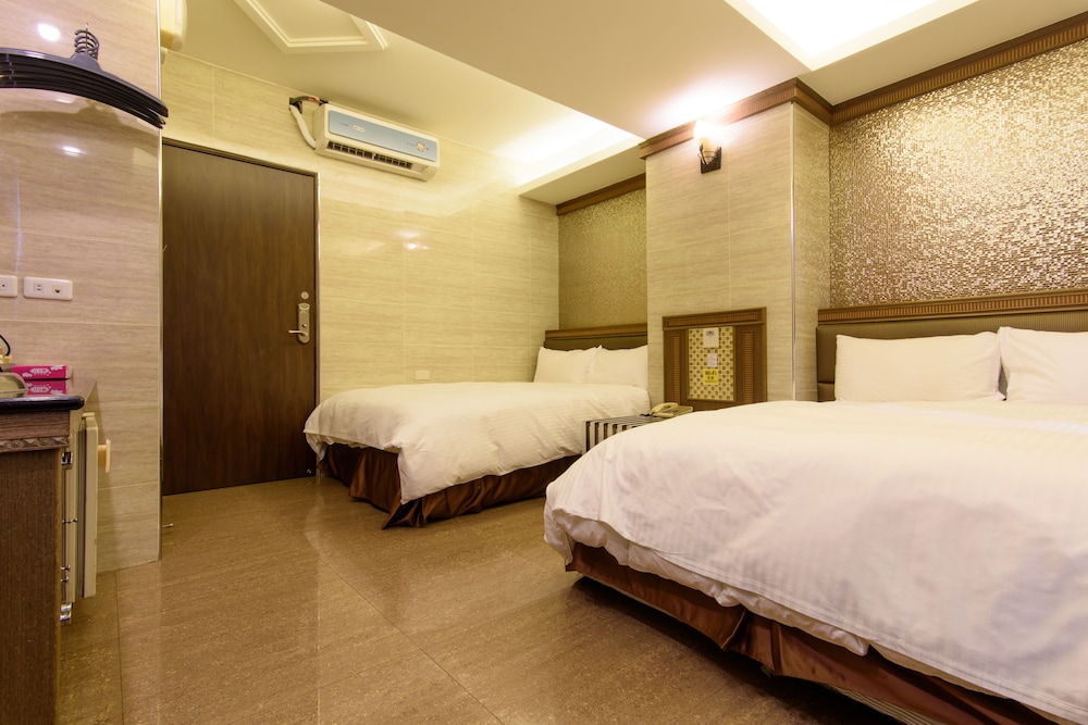 Family Quadruple Room, City View (Do not accept Taiwan Traveler Card)