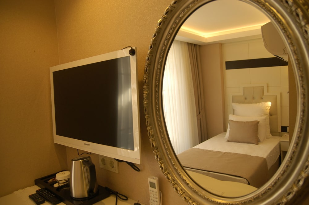 Economy Single Room, 1 Twin Bed, Non Smoking photo 2