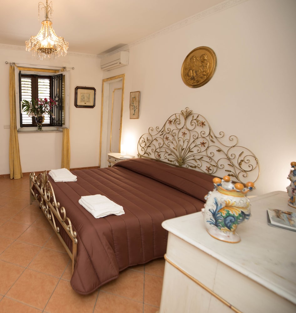 Deluxe Quadruple Room photo 1