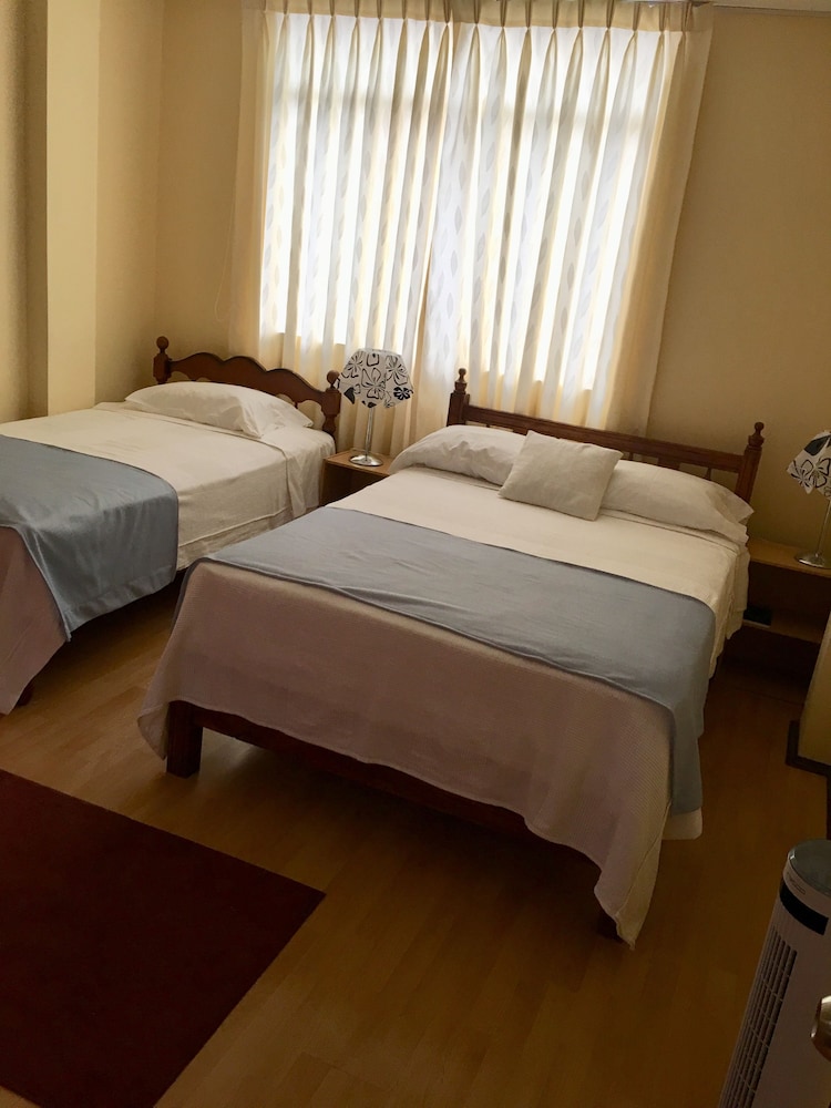 Family Apartment, 2 Bedrooms, 2 Bathrooms photo 1