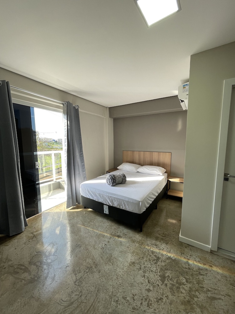 Premier Triple Room