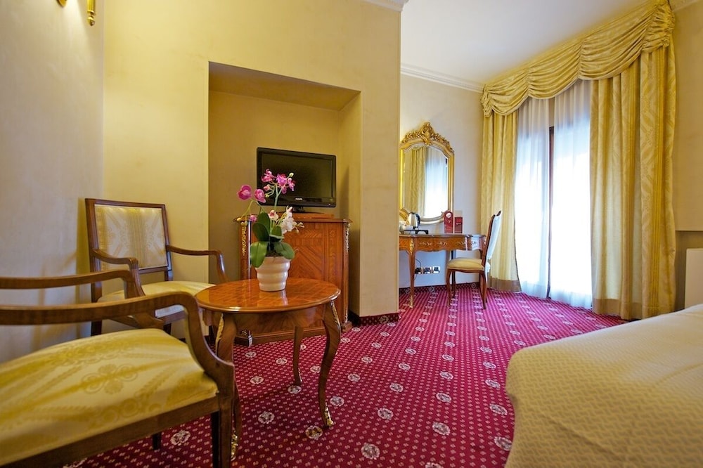 Standard Room, 1 Double Bed - Photo 7