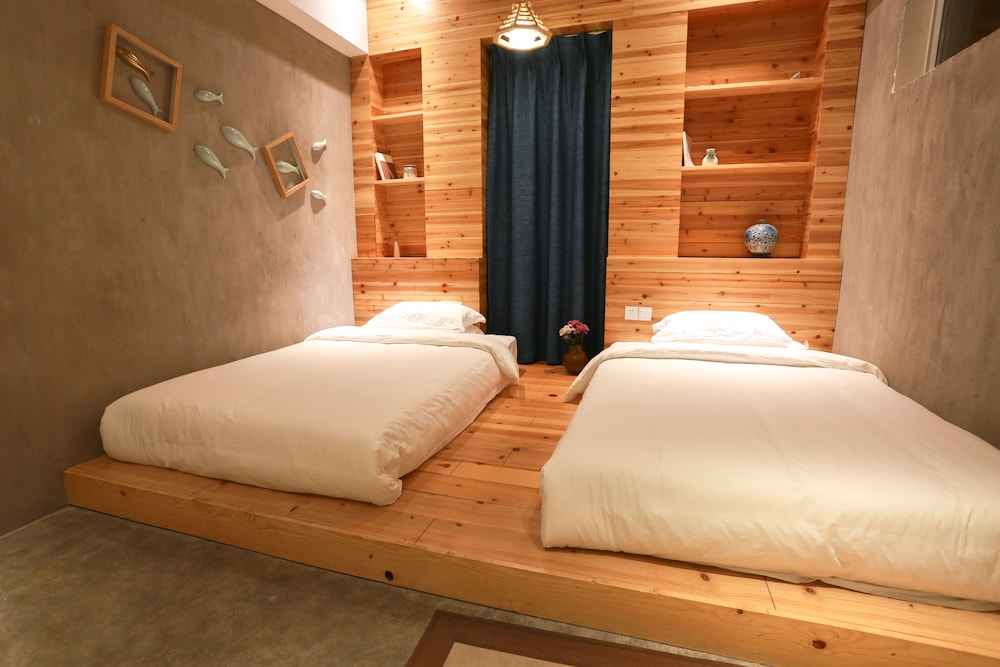 Tatami Twin Room