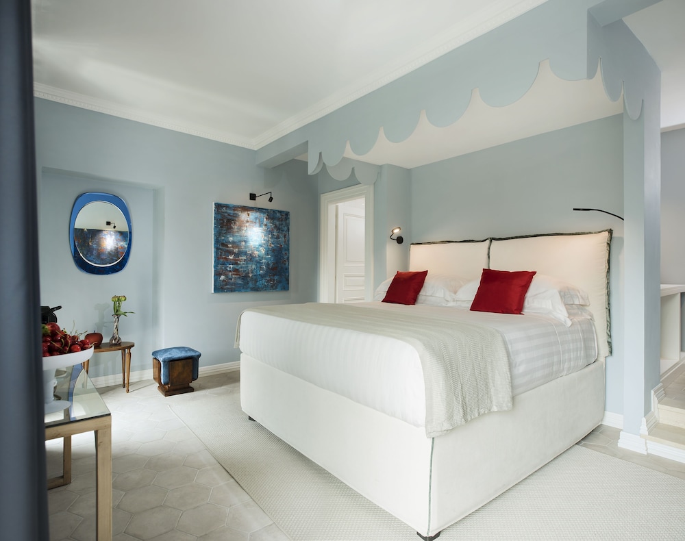 Deluxe Double Room, City View photo 1