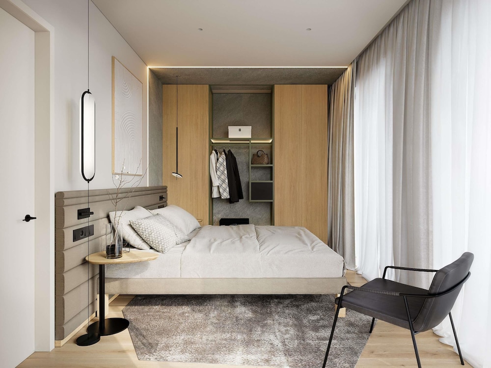 Family Suite, 1 Bedroom, Terrace, City View (1 King Bed and 1 Sofa Bed)