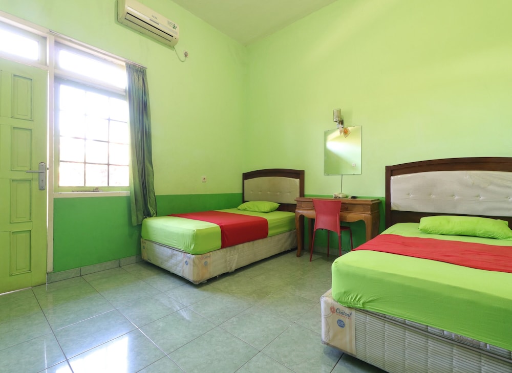 Deluxe Room - Photo 1
