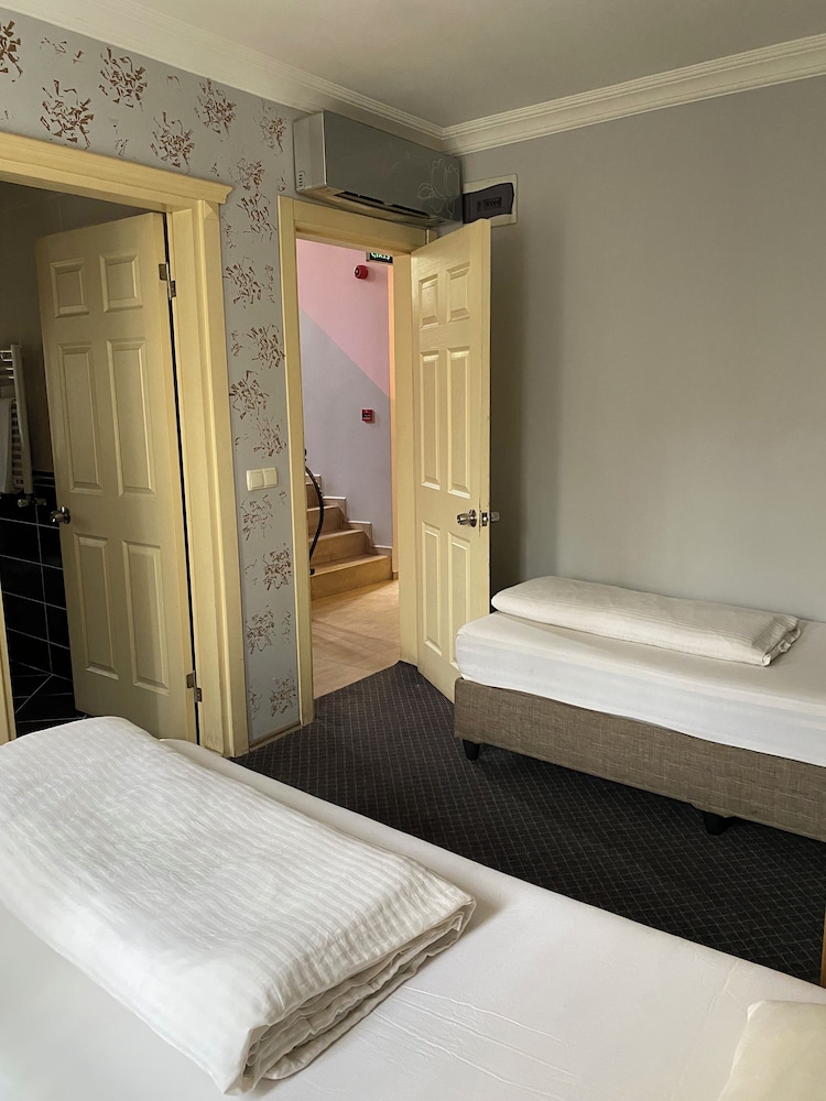 Twin Room photo 1