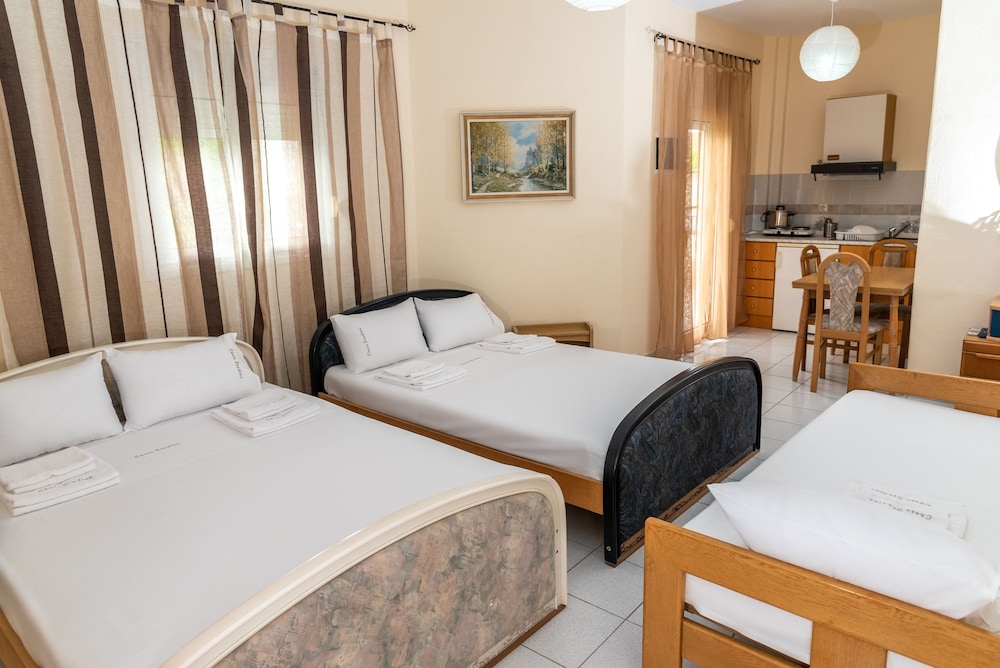 Traditional Quadruple Room (4) photo 1