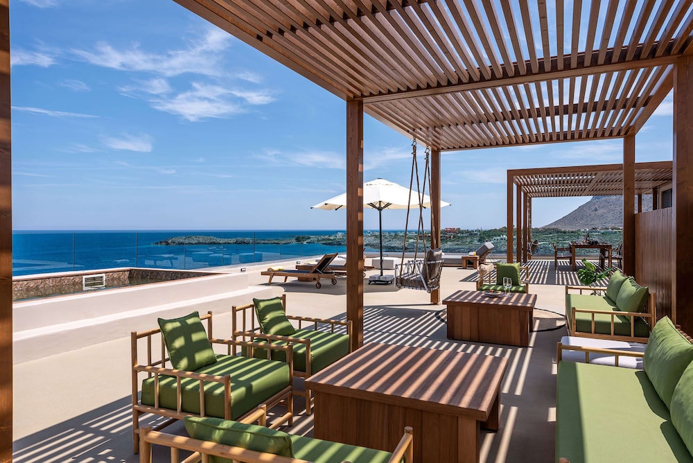 Suite, 1 King Bed, Private Pool (Isla)
