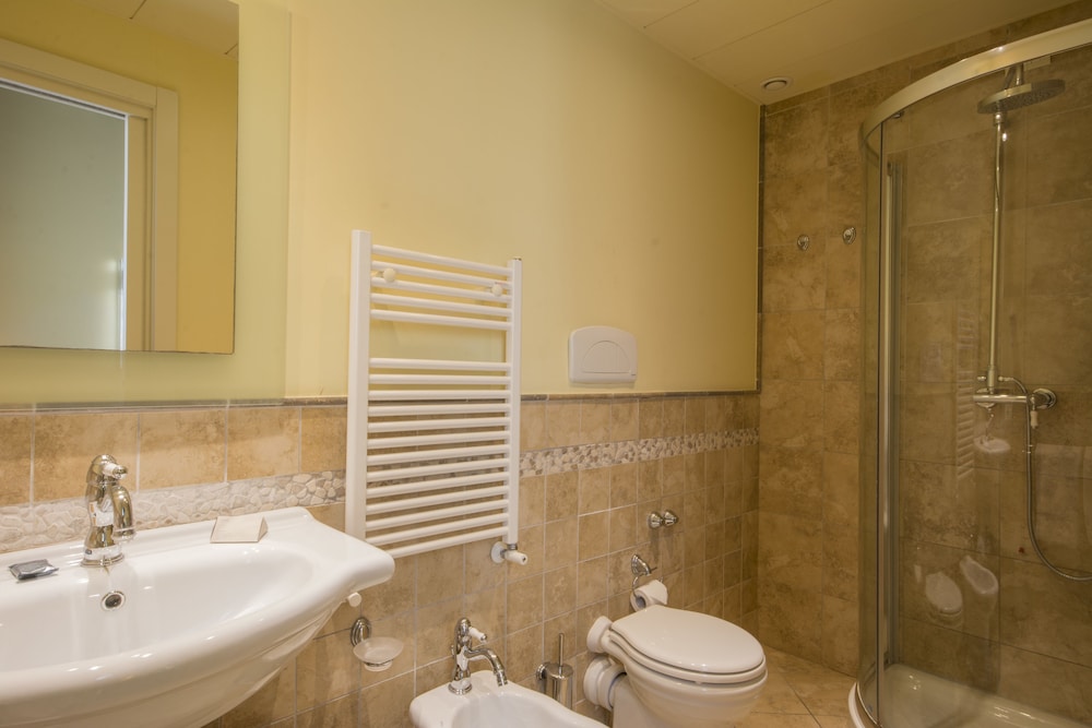 Classic Room - Photo 7
