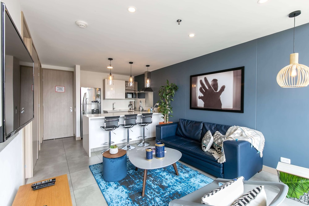 Deluxe Apartment 907