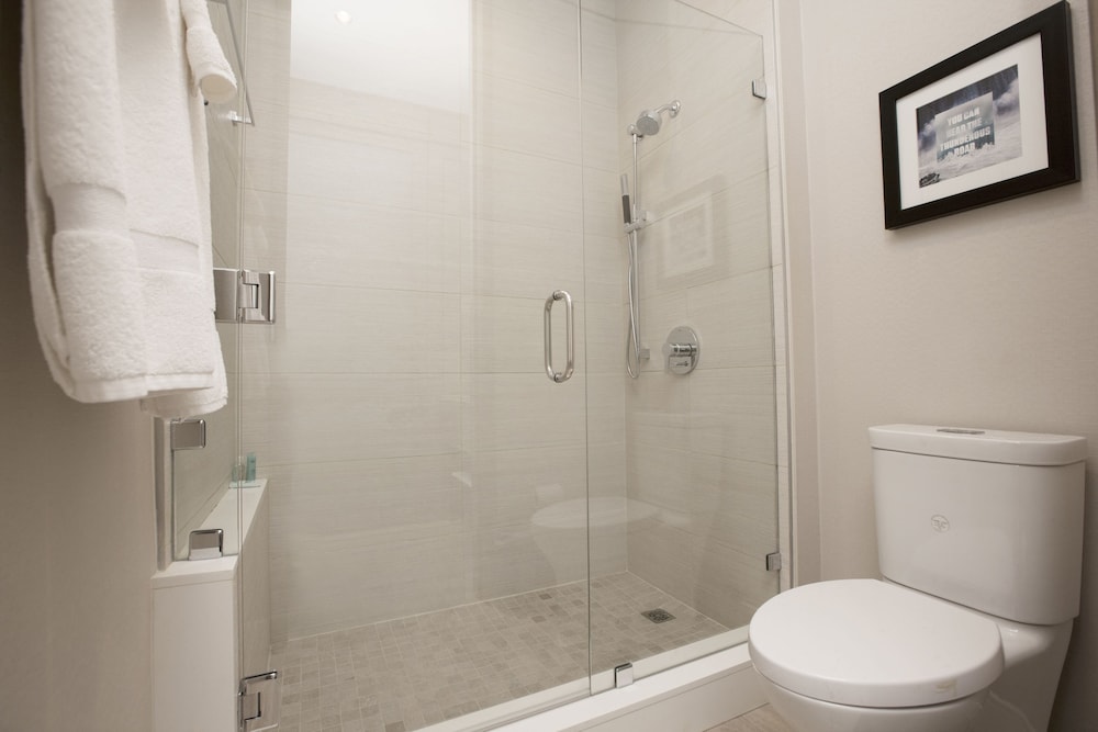 Suite, 2 Queen Beds (Skyline View, Sky Floor) - Photo 6