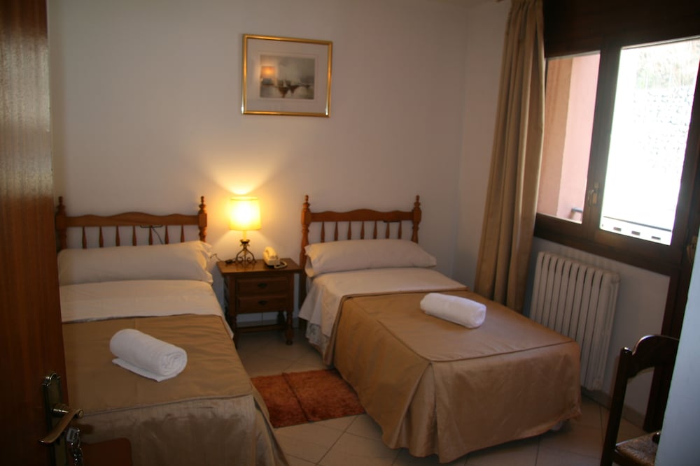 Standard Twin Room, Mountain View