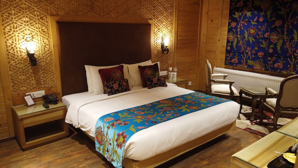 Club Room, 1 Bedroom photo 2
