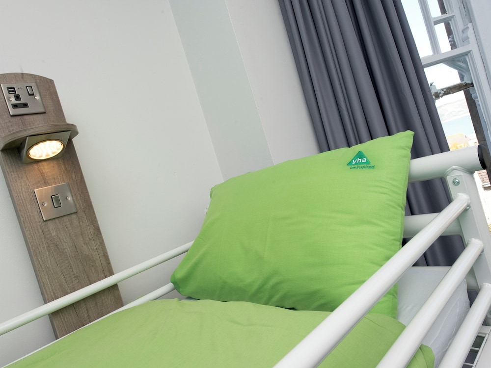 6 Bed Private Room photo 1