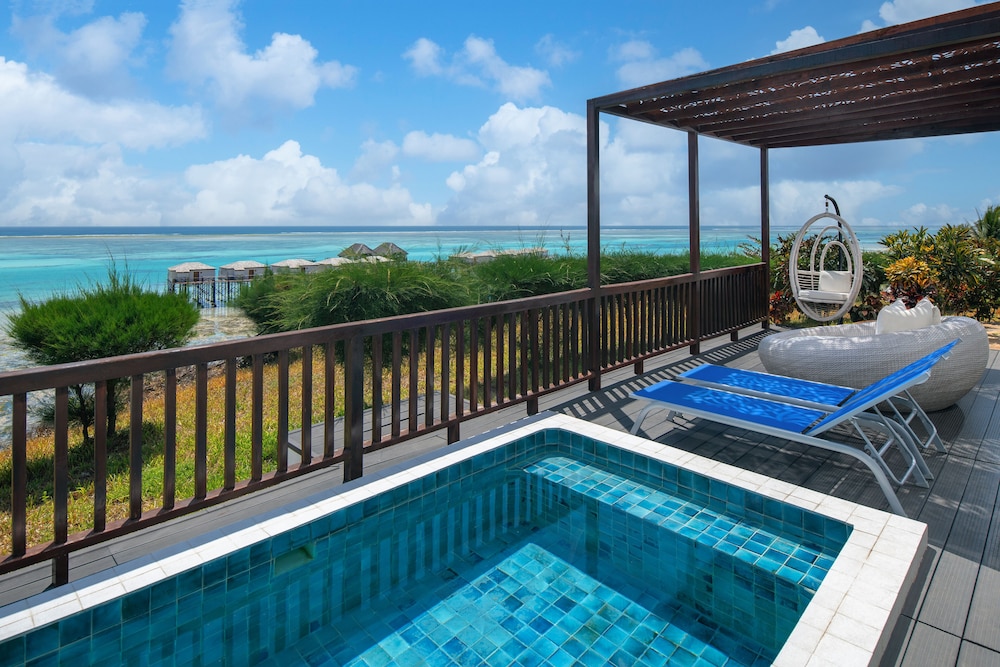 Villa, 2 Bedrooms, Ocean View (Balcony) photo 3