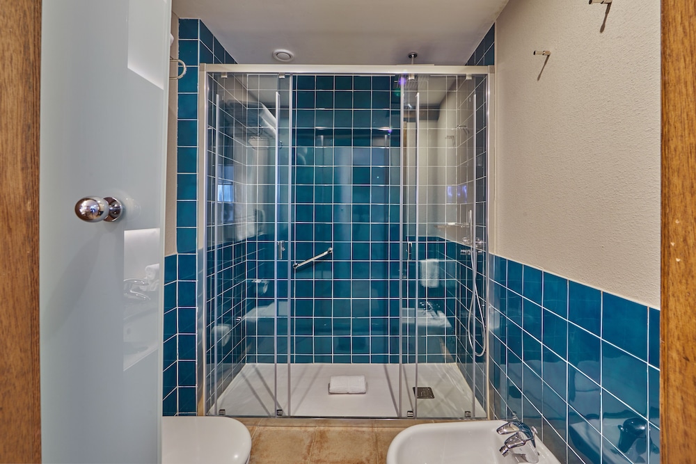 Double Room, Terrace (Preferred Club) thumbnail 5