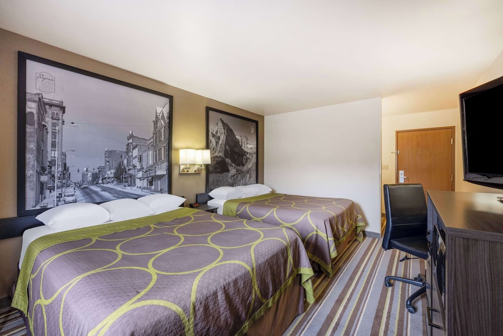 Studio Suite, 2 Queen Beds, Non Smoking photo 3