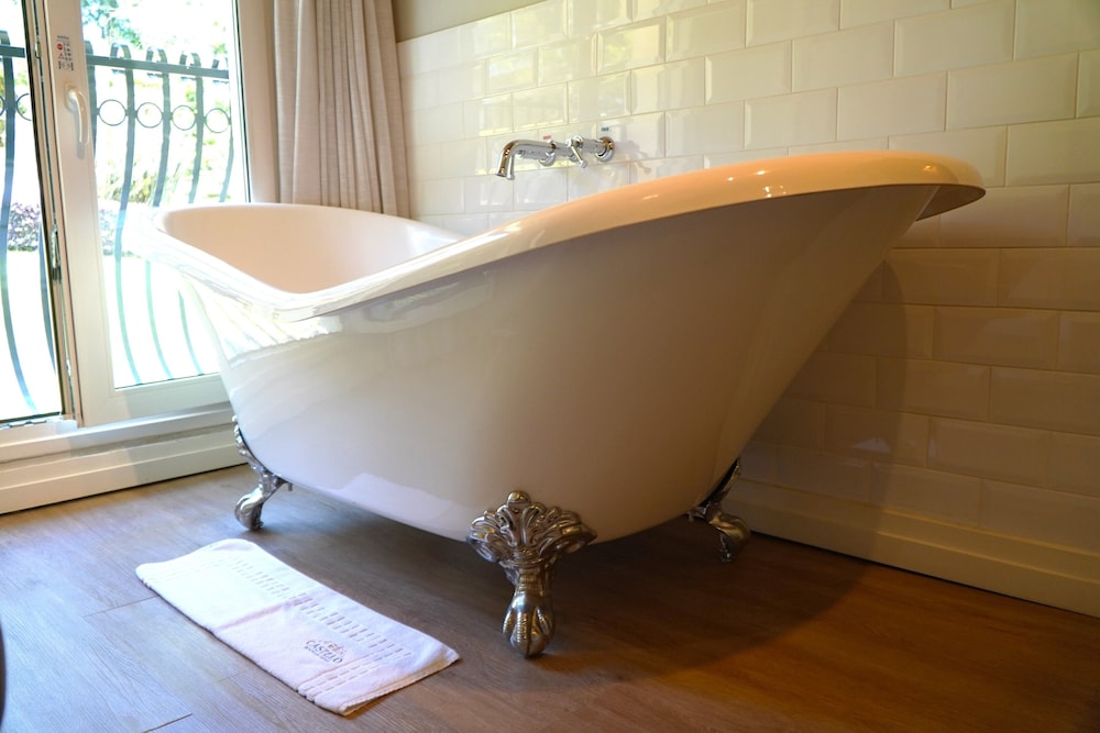 Deluxe Double Room, City View - Photo 10