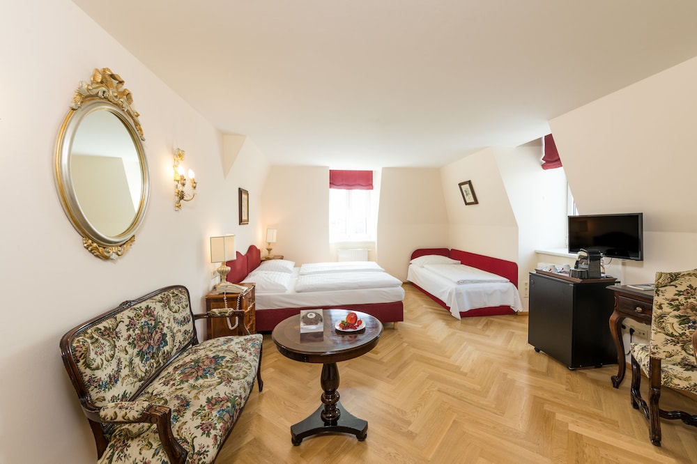 Standard Triple Room photo 1