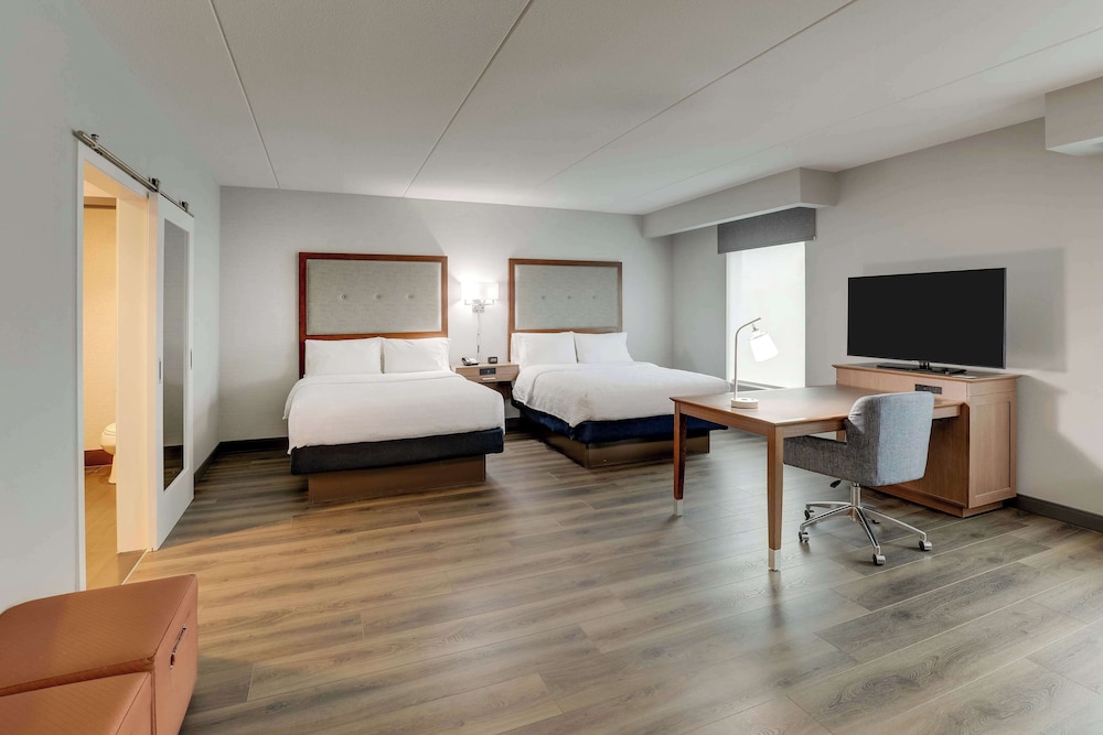 Studio, 2 Queen Beds, Accessible (Hearing) photo 2