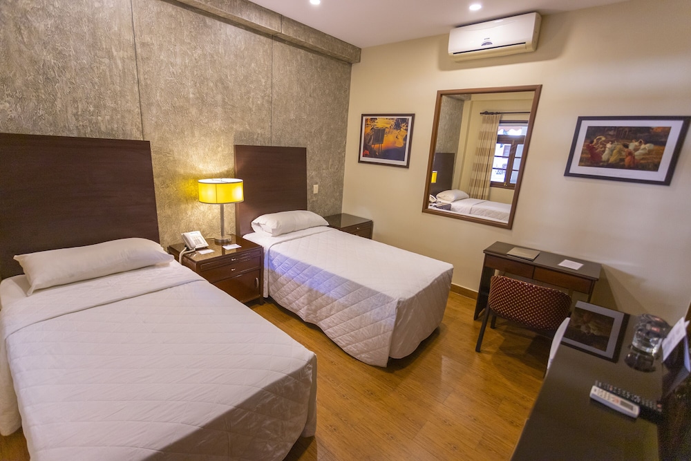 Standard Double Room, 2 Twin Beds