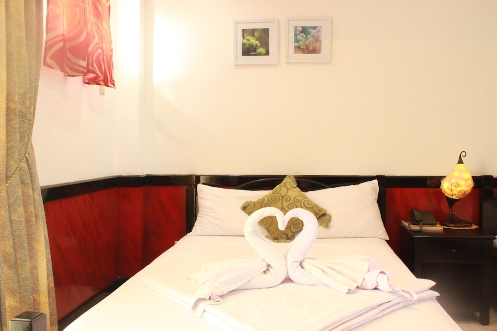 Deluxe Suite photo 3