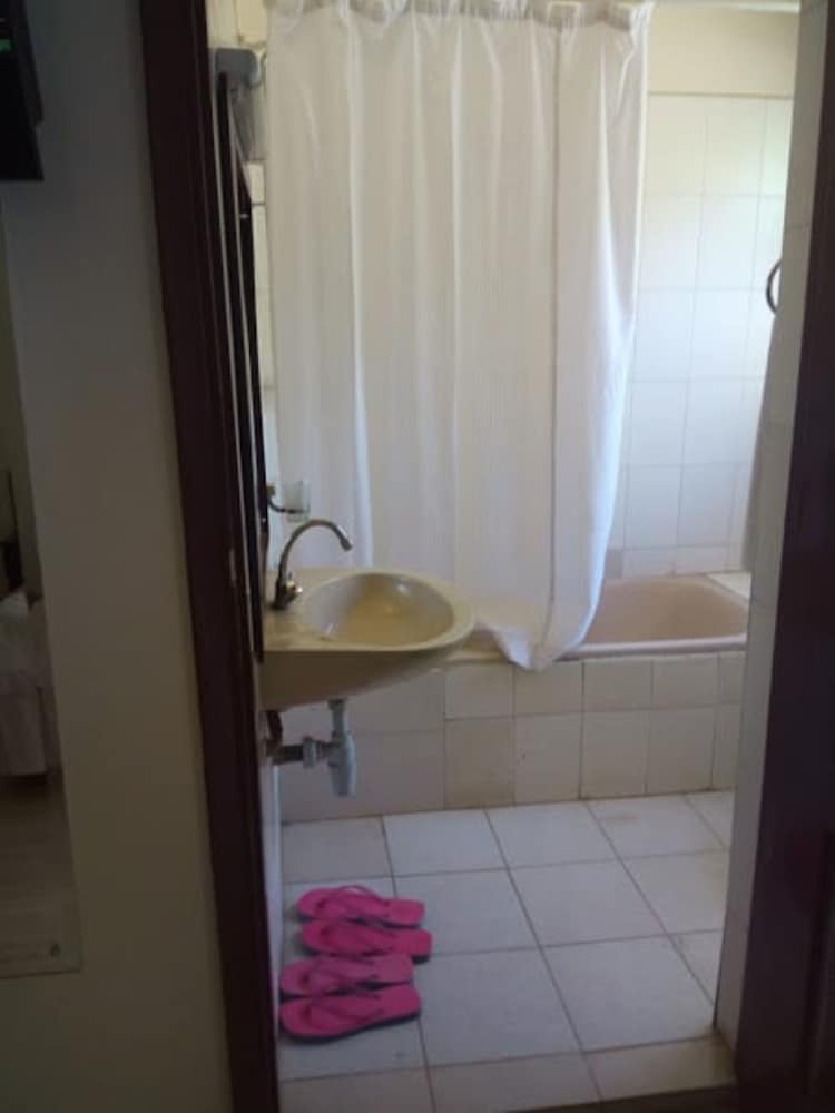 Double Room Single Use photo 3