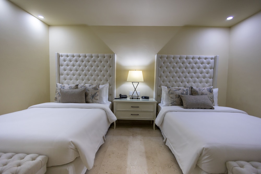 Deluxe Double Room - Photo 3