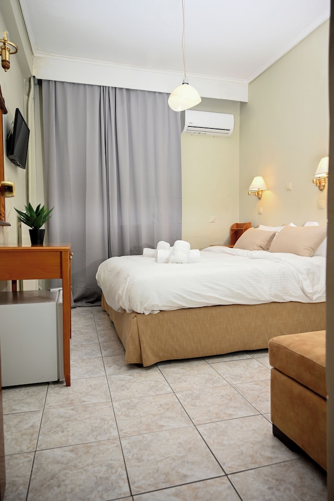 Standard Single Room, Balcony, City View photo 1