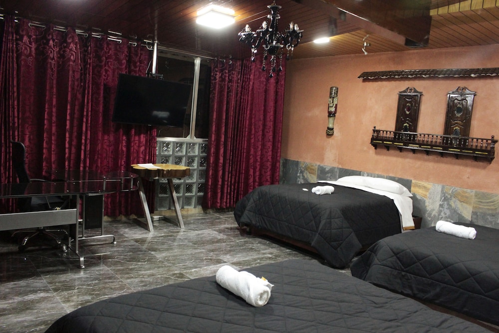 Triple Room, Multiple Beds photo 2