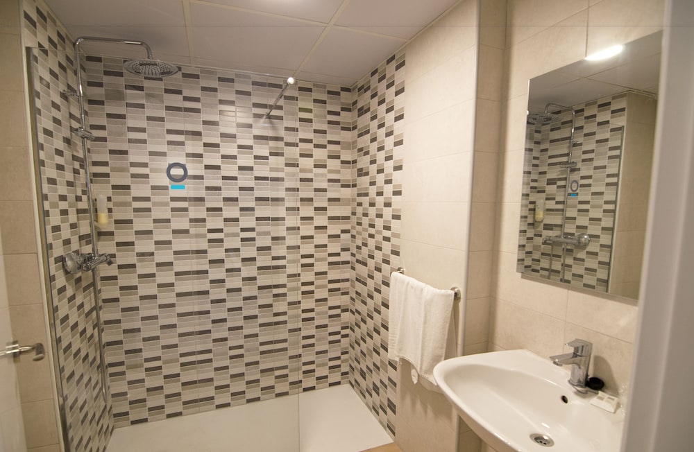 Double Room (Special Offer, 3 adults) - Photo 2