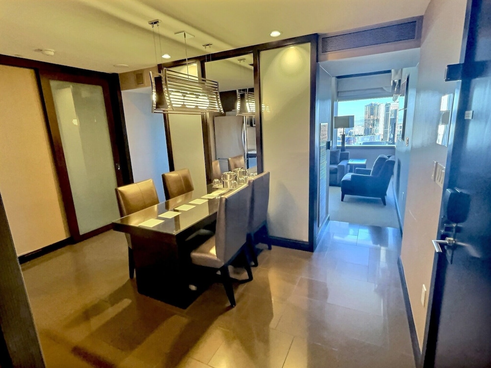 City Corner 1 BR - Photo 11